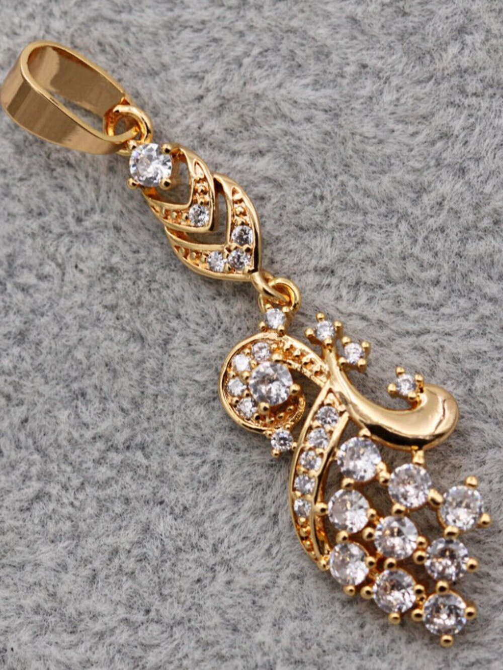 18K Yellow Gold Filled Flower Chandelier White Diamond Zircon Necklace Pendant - Picture 1 of 4